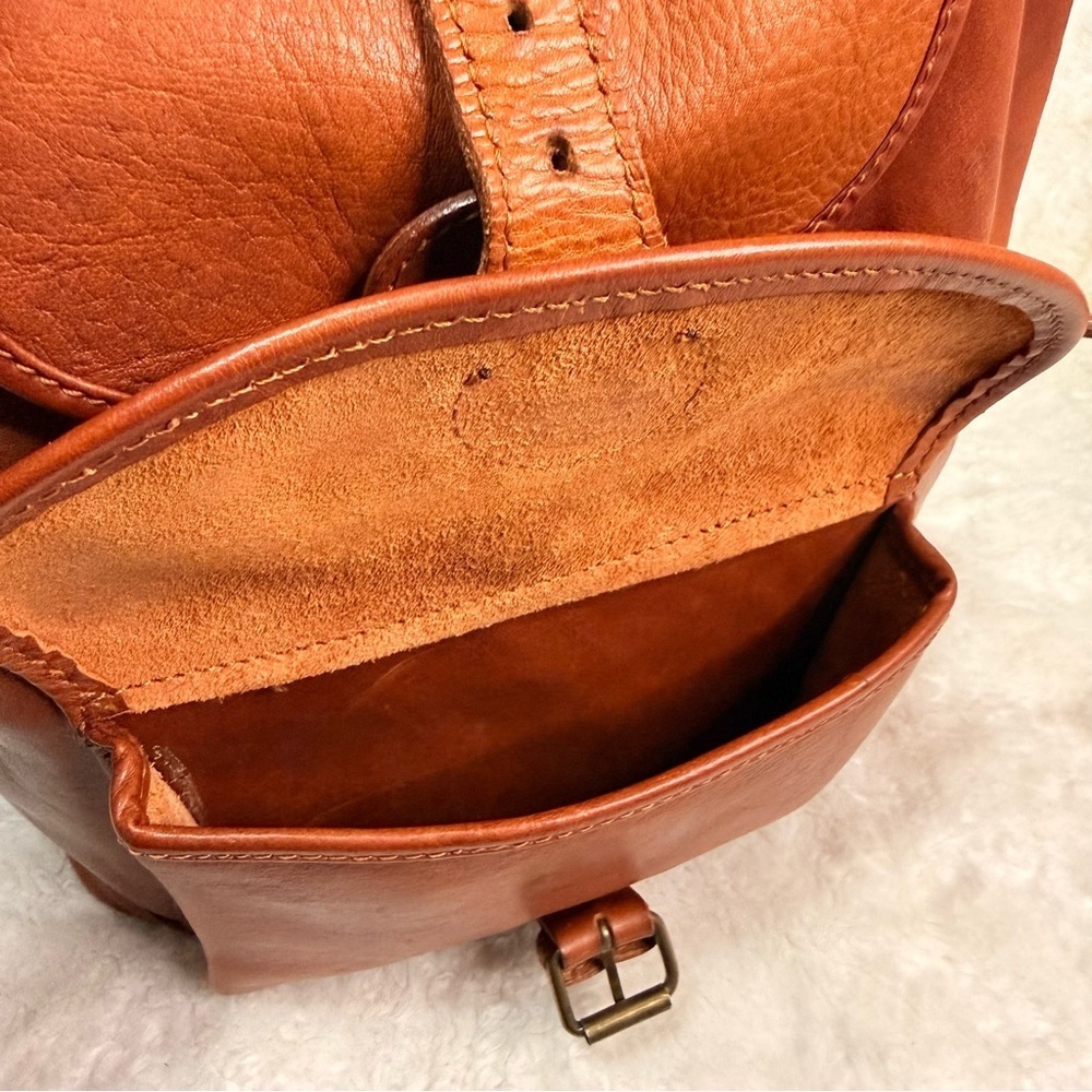 Vintage Italian Leather Backpack Tan - Picture 7 of 13